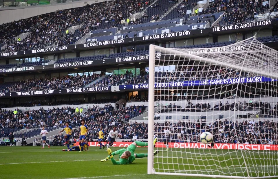 Pochettino kích động trong ngày Tottenham khai trương sân mới ảnh 2