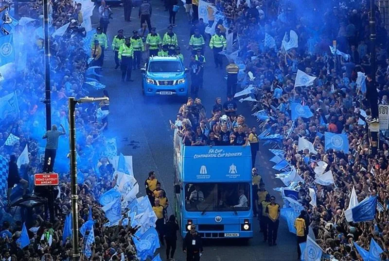 Kompany tiết lộ về quyết định chia tay Man.City ảnh 1