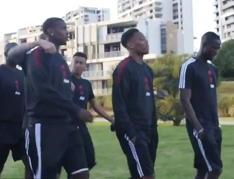 Có “biến” ở Man.United ngay ngày đầu du đấu? ảnh 1