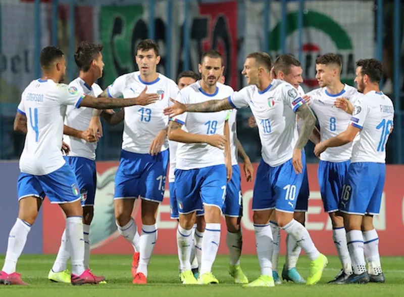 Vòng loại EURO 2020: Tây Ban Nha, Italia duy trì thành tích hoàn hảo ảnh 1