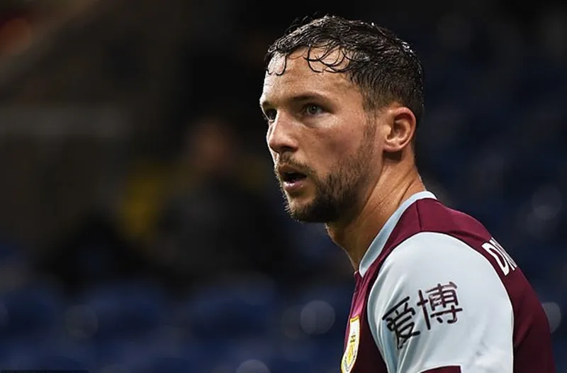  Danny Drinkwater chỉ mới chơi 1 trận cho Burnley tại Cúp Liên đoàn. Ảnh: Getty Images 