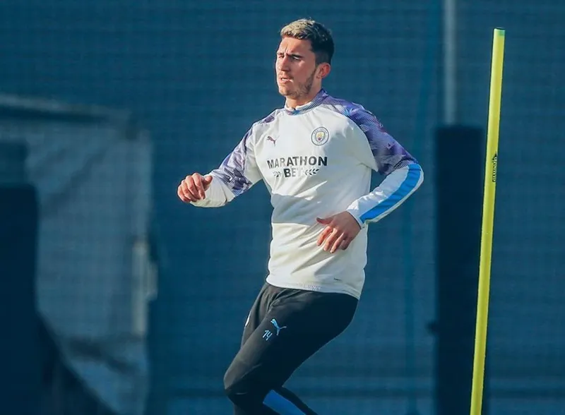 Pep chính thức “điểm mặt” ngôi sao thất vọng nhất ảnh 1