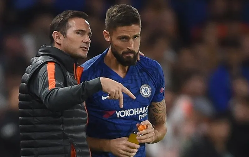 HLV Frank Lampard bị “trói” trên thị trường, đành phải giữ lại Olivier Giroud. Ảnh: Getty Images