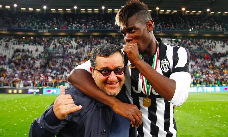 Paul Pogba và người đại diện Mino Raiola khi còn tận hưởng thành công ở Juve.