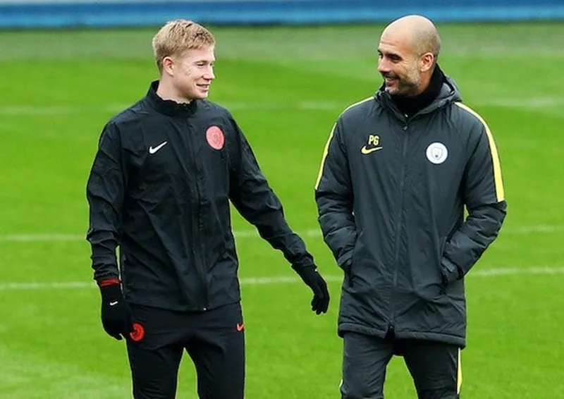 De Bruyne đã ở trong “thế giới của những người đặc biệt” ảnh 1