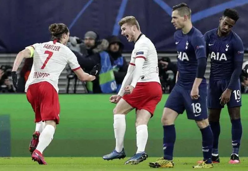 Tottenham rệu rã trước chủ nhà RB Leipzig. Ảnh: Getty Images 