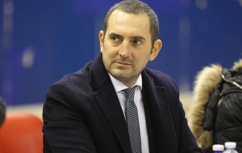 Thông điệp lạc quan vừa được người đứng đầu thể thao Italy, Vincenzo Spadafora phát đi. Ảnh: Getty Images 