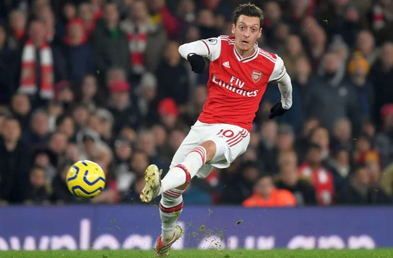 Arsenal bất ngờ khủng hoảng, cơ hội tốp 4 xa vời ảnh 1