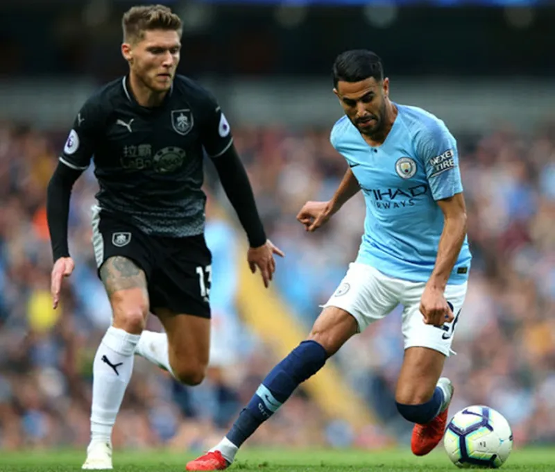 Man.City và Burnley khép lại vòng đấu đầu tiên trong sự tích cực từ nỗi lo dịch bệnh. Ảnh: Getty Images