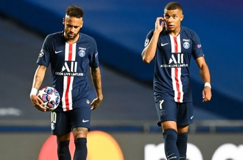 Thắng thuyết phục Paris SG, Bayern giành vinh quang thứ 6 ảnh 1