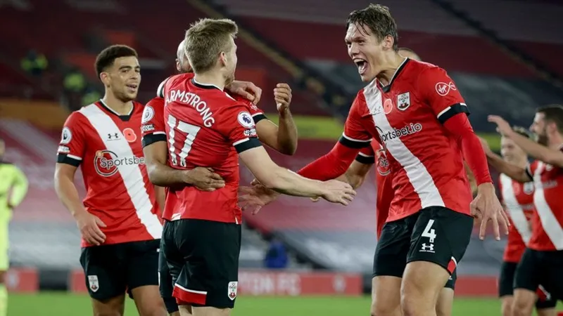 Southampton đang vươn mình trở thành hiện tượng thú vị. Ảnh: Getty Images