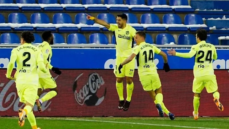 Suarez ghi cú đúp giúp Atletico xây chắc ngôi đầu ảnh 1