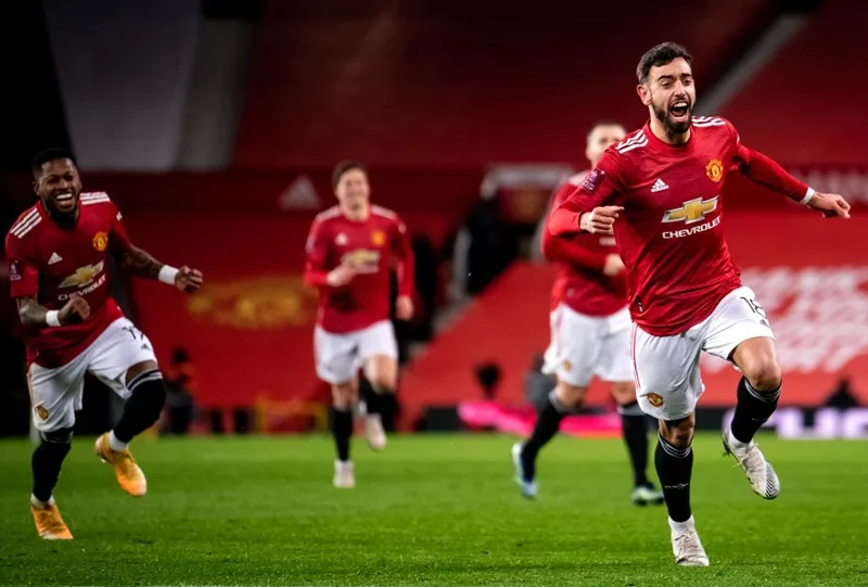 Bruno Fernandes tiếp tục truyền cảm hứng chiến thắng cho Man.United. Ảnh: Getty Images 