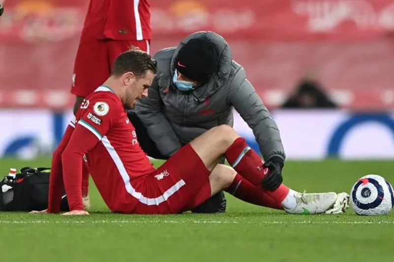 Liverpool chìm sâu trong ác mộng ảnh 1