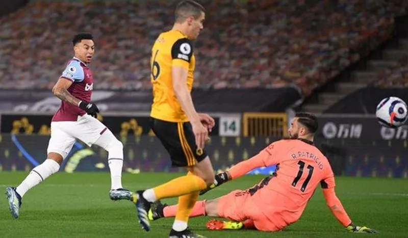 Jesse Lingard lần đầu ghi bàn trong 3 trận lên tiếp, truyền cảm hứng chiến thắng. Ảnh: Getty Images 