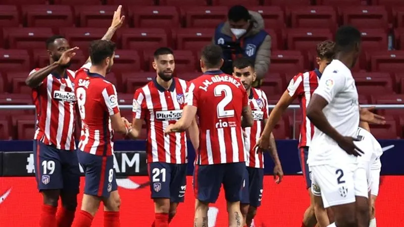 Messi lập cú đúp giúp Barca chiến thắng, Atletico trở lại ngôi đầu ảnh 1