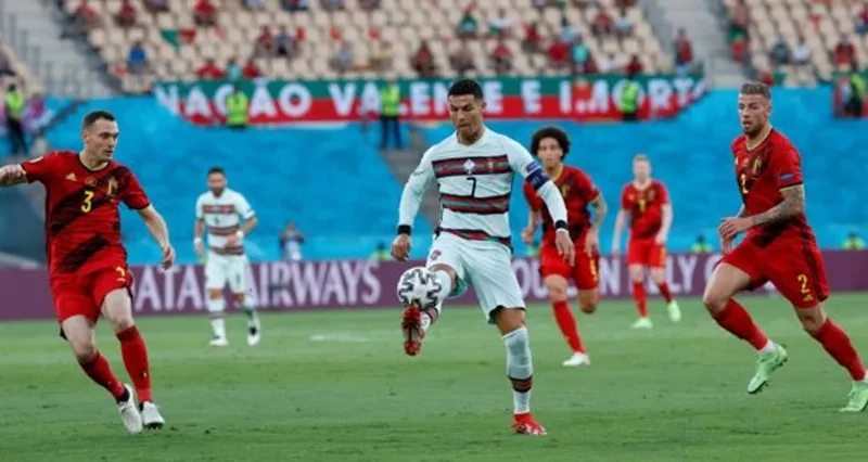 Bỉ hồi hộp chờ tin từ chấn thương của Hazard, De Bruyne ảnh 1