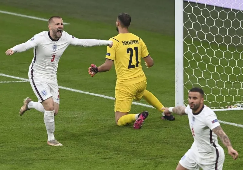 Italy - Anh 1-1 (3-2 luân lưu): Tam sư gục ngã trước thiên đường, Azzurri số 1 châu Âu sau 53 năm ảnh 2