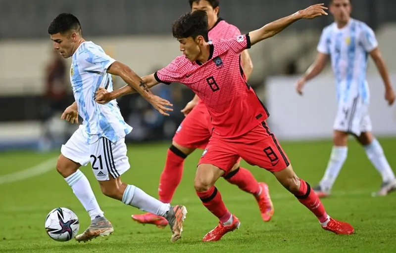 Chủ nhà Nhật Bản dẫn đầu niềm hy vọng châu Á ảnh 1