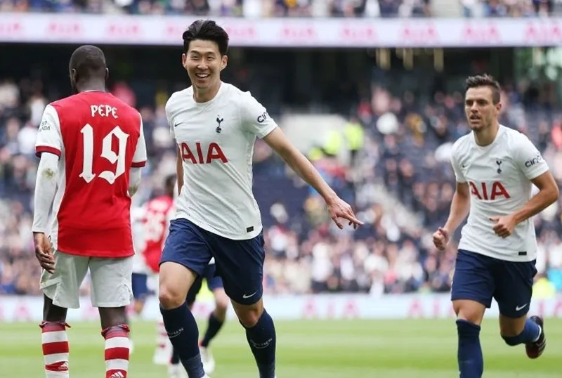 Hỏi mua 2 tiền đạo từ Serie A, Tottenham sẵn sàng chia tay Kane? ảnh 1