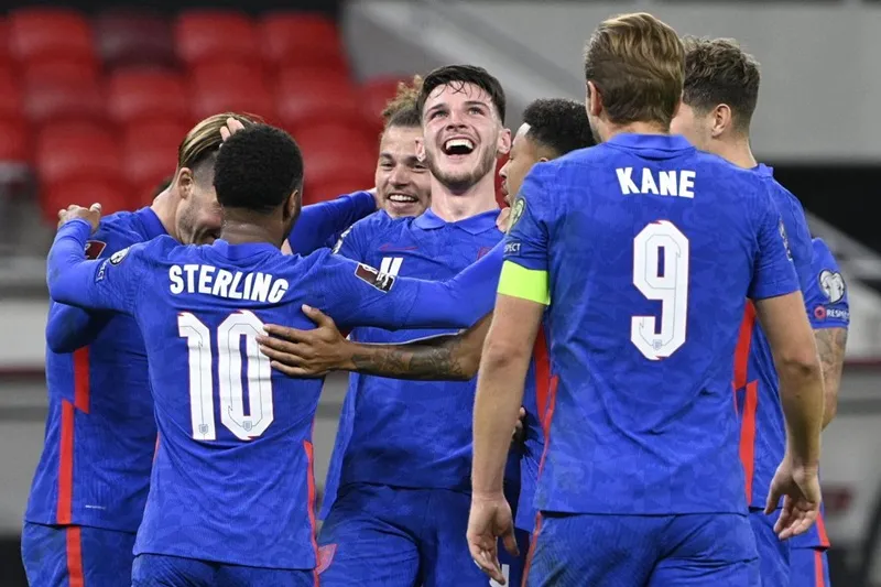 Tuyển Anh dễ dàng giành chiến thắng 4-0 trước chủ nhà Hungary.
