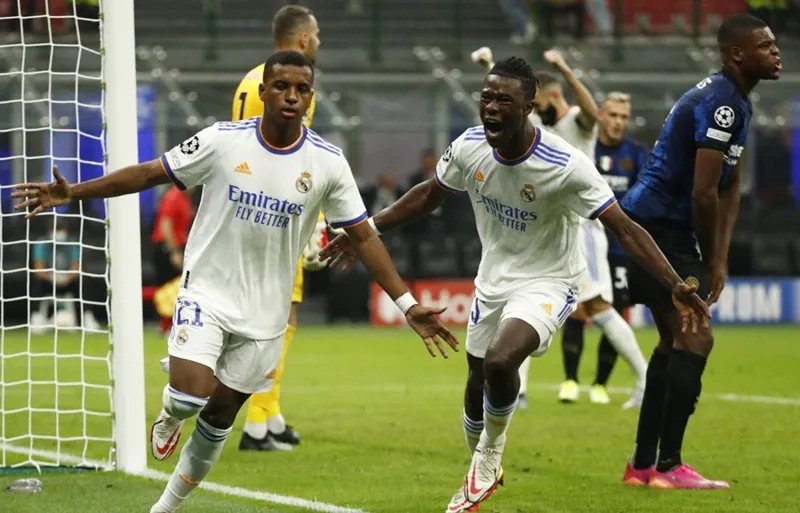 Sao trẻ lập công cho Real, nhưng ngôi đầu thuộc về “tí hon” Sheriff ảnh 1