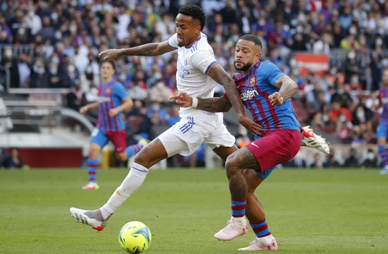 Barca đã chơi đầy nỗ lực nhưng không thể vượt qua kinh nghiệm của Real.