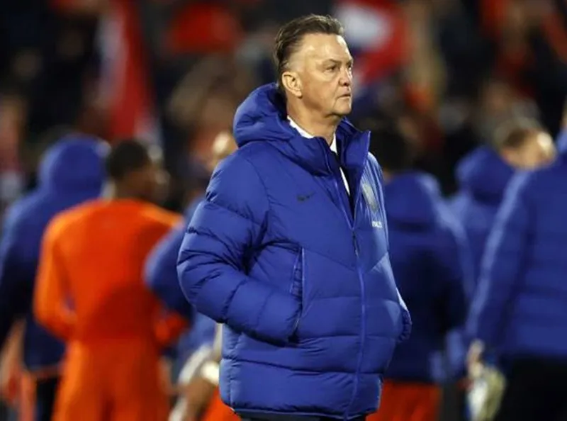 HLV Louis van Gaal đầy tự tin đội tuyển Hà Lan sẽ giành vé trực tiếp đến Qatar.