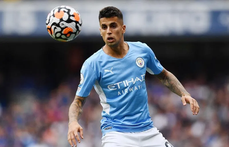 Joao Cancelo vừa ký gia hạn hợp đồng 2 năm mới. Ảnh: Getty Images