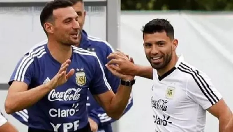 Sergio Aguero hy vọng HLV Lionel Scaloni sẽ trao cho cơ hội đi cùng đội tuyển đến Qatar