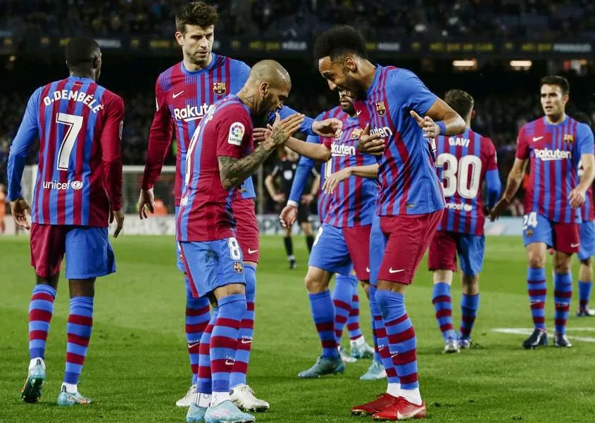 Vẫn điệp khúc “ghi 4 bàn”, Barca đè bẹp Osasuna ảnh 1