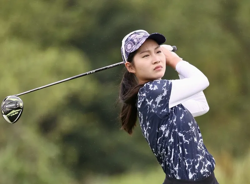 Đoàn Xuân Khuê Minh đang tạm dẫn đầu bảng nữ. Ảnh: NHƯ Ý