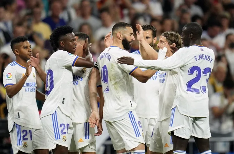 Real Madrid tiếp tục chạy đà hoàn hảo trước chung kết Champions League ngày 28-5.