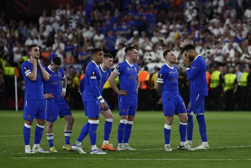 Frankfurt đánh bại Rangers để đăng quang Europa League ảnh 2