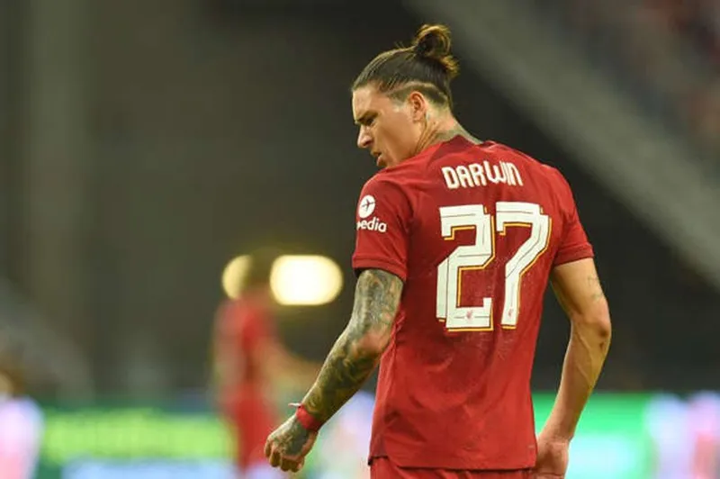 Liverpool bất ngờ đối mặt khủng hoảng chấn thương ảnh 1