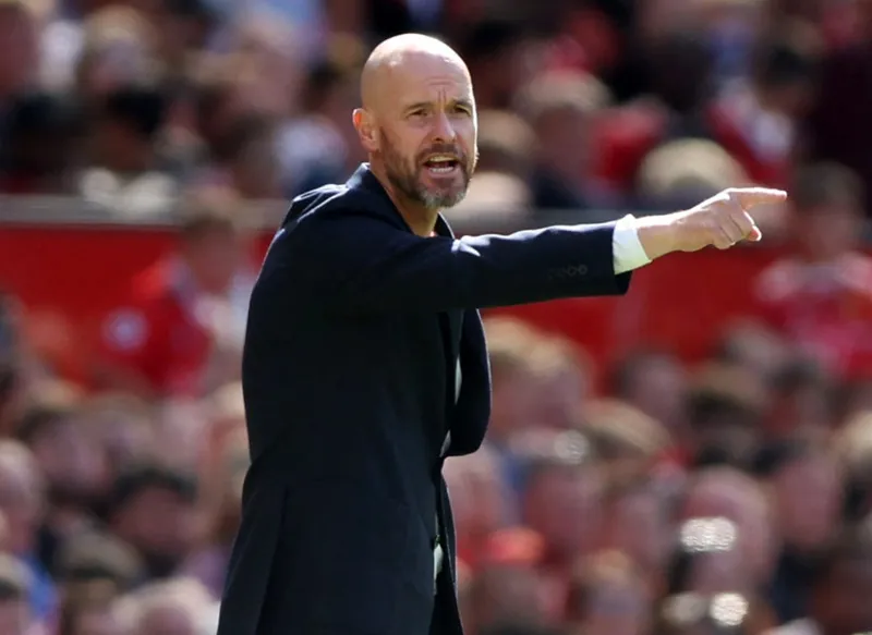 Ronaldo đá 45 phút đầu tiên, rời sân trước khi mãn cuộc ảnh 1