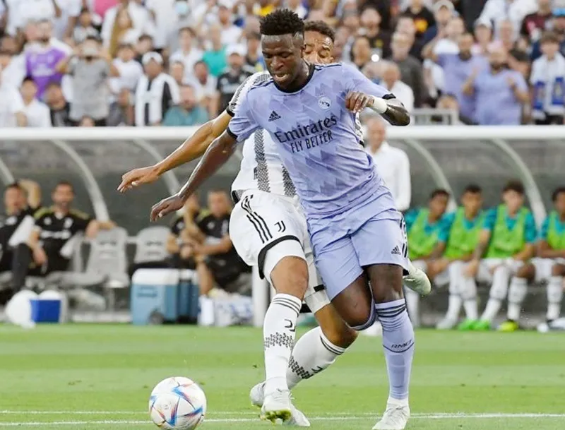 Real Madrid và “canh bạc” Benzema ở mùa giải mới ảnh 1