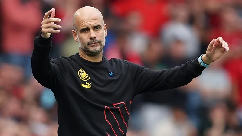 HLV Pep Guardiola thất vọng sau thất bại ở Community Shield. Ảnh: Getty Images
