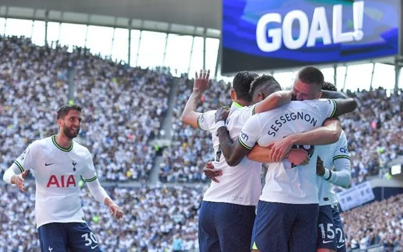 HLV Conte lý giải khi “nói không” với tân binh ảnh 1