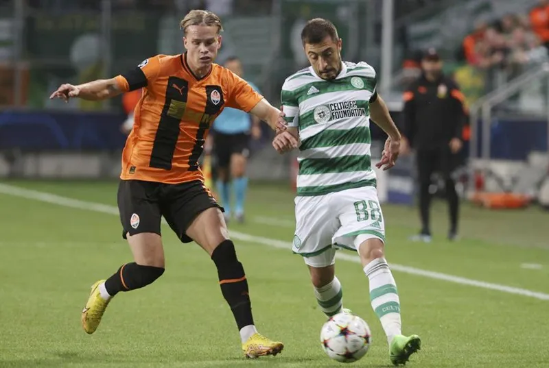 Real Madrid tiếp mạch toàn thắng lên con số 8 ảnh 1