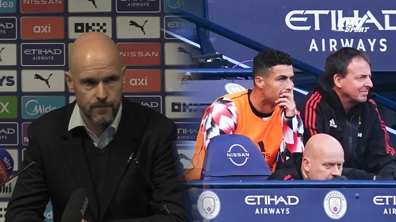 HLV Erik ten Hag muốn giữ thể diện cho Cristiano Ronaldo khi không tung anh vào sân. 