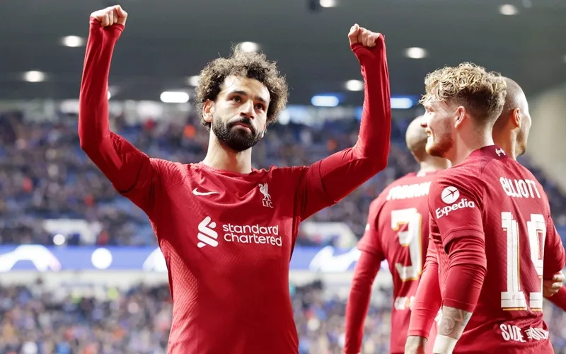 Mohamed Salah ghi hat-trick nhanh nhất lịch sử Champions League.
