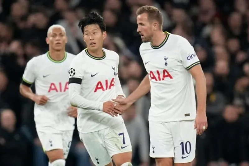 Tottenham ngược dòng ngoạn mục ảnh 1