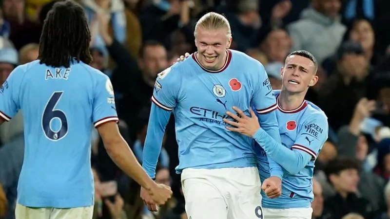 Guardiola bóng gió “sẵn sàng” gia hạn với Man.City ảnh 1