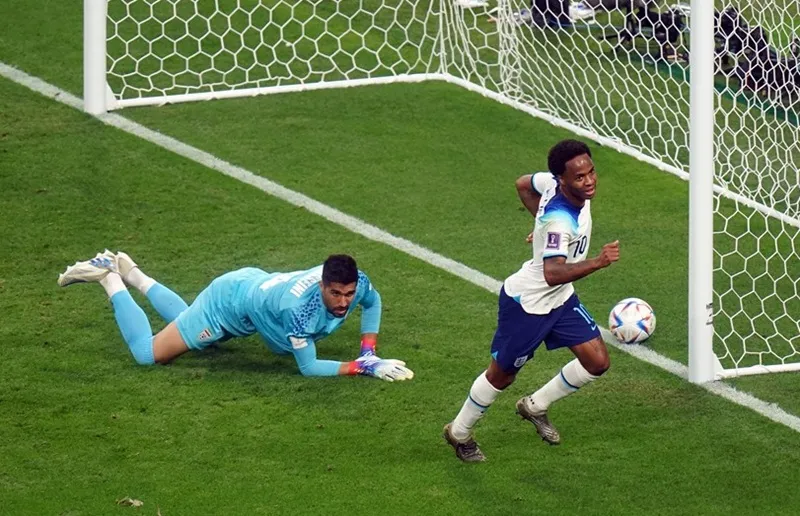 Sao trẻ tỏa sáng, Tam sư gầm vang ảnh 4