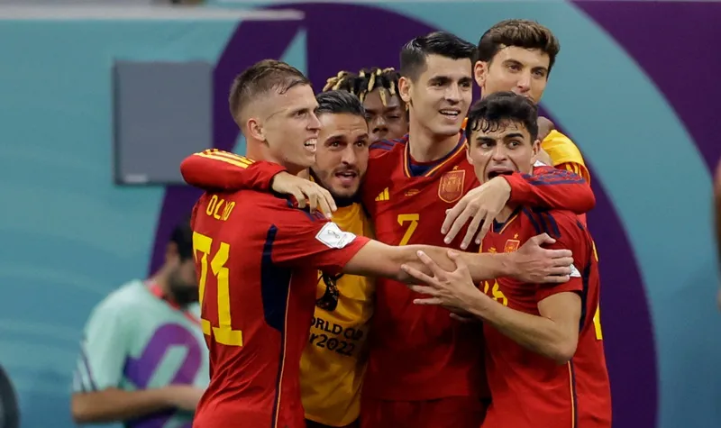 Đức phấn khởi, Tây Ban Nha hài lòng ảnh 1