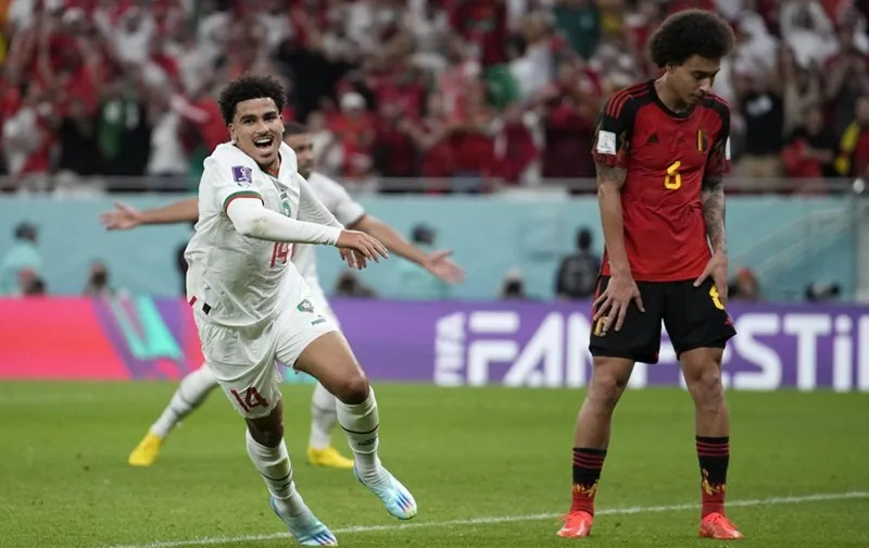 HLV của Morocco kéo học trò… trở lại mặt đất ảnh 2