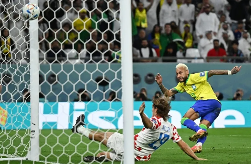 Neymar muốn chia tay đội tuyển, Pele nhắn nhủ “chưa phải lúc” ảnh 1