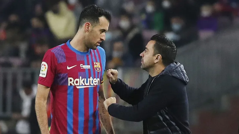 Tương lai Sergio Busquets giờ phụ thuộc vào khả năng thuyết phục của HLV Xavi.