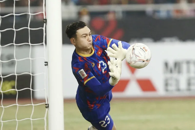 Việt Nam may mắn không thua dựa vào sự chắc chắn của “tấm khiên” Đặng Văn Lâm.